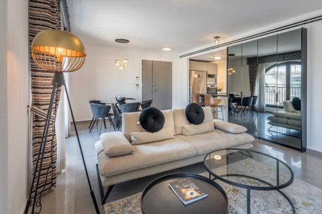 Front Of The Old City In Jerusalem - Luxurious Residence Habitación foto